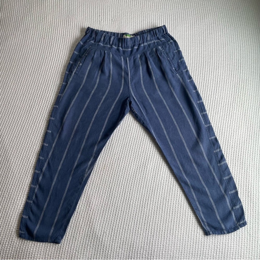 Women’s Anthropologie Pull On Linen Pants Size Medium Blue Striped